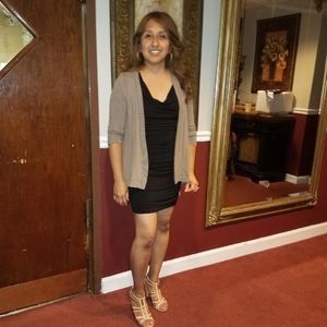 Meet your Posher, Angela